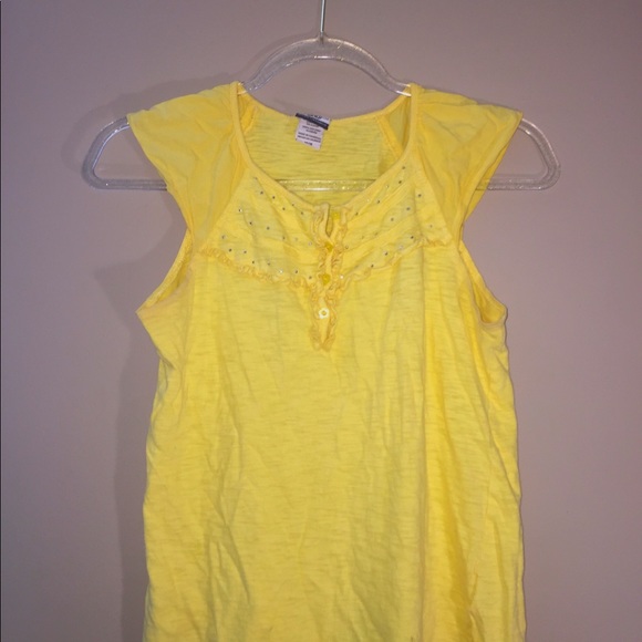 🛍🌼Route 66 Children’s Yellow Rhinestone Top🌼 - Picture 1 of 5